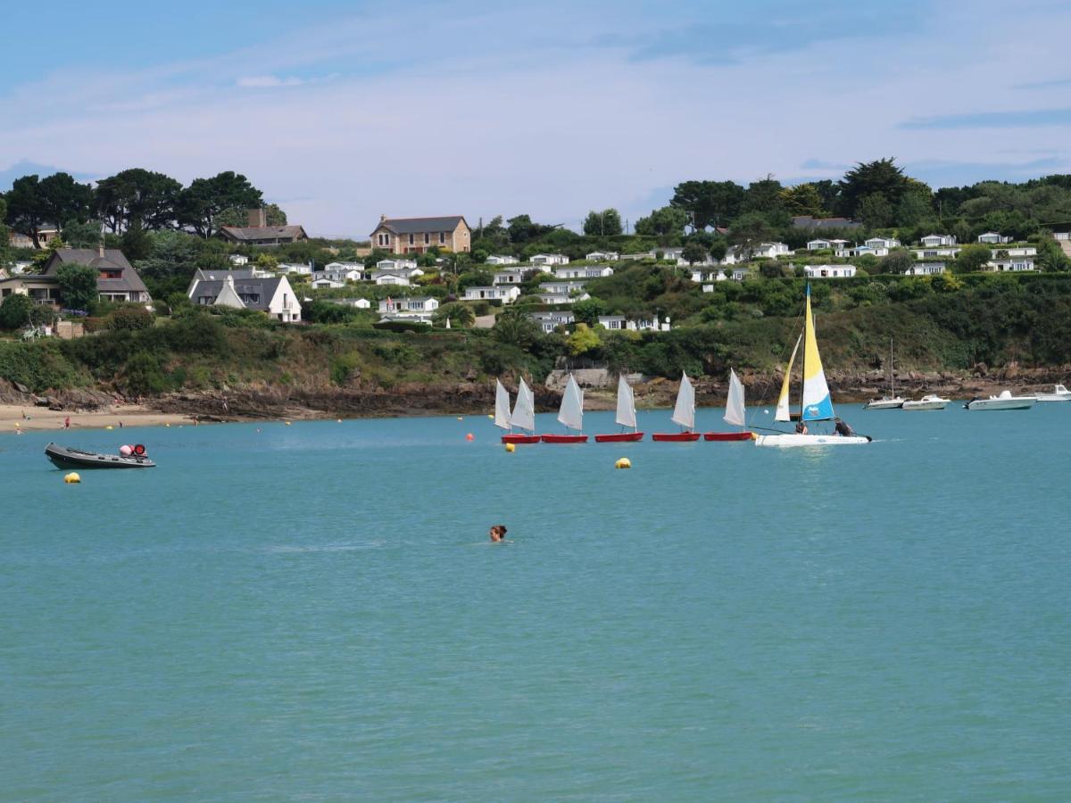 Chalet Le Chalet - A Cancale Bagian luar foto